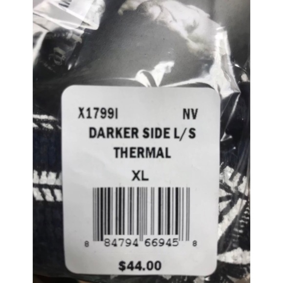 Xtreme Couture by AFFLICTION THERMAL DARKER SIDE - Picture 8 of 8